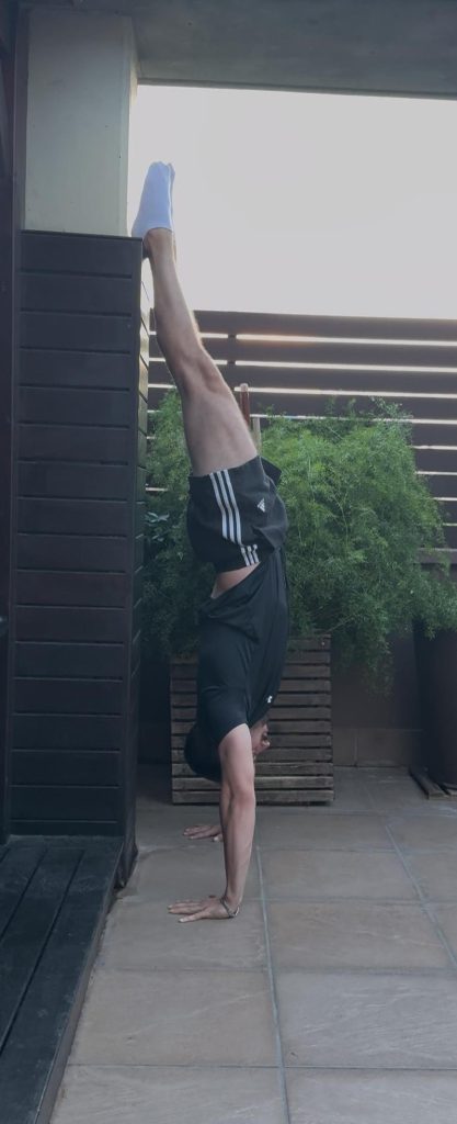 back to wall handstand